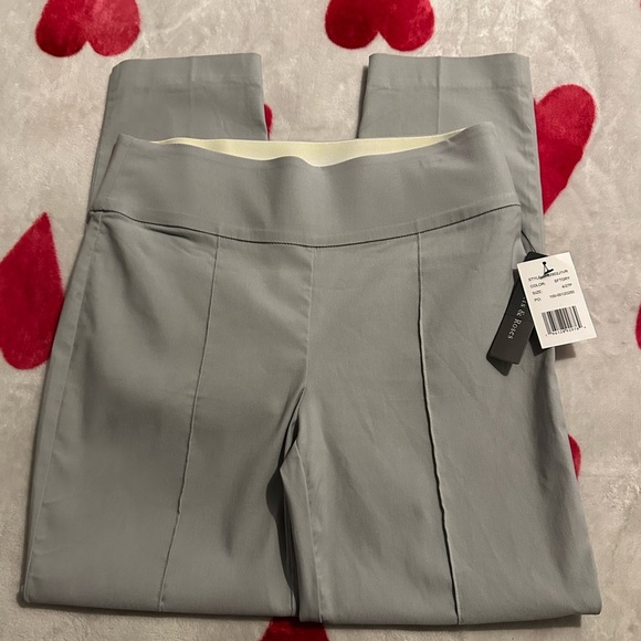 *NWT Violets & Roses Melisa High Rise Straight Pull On Pant - Picture 13 of 14